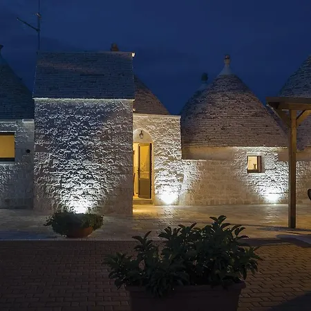 I Giardini Della Canonica Locorotondo
